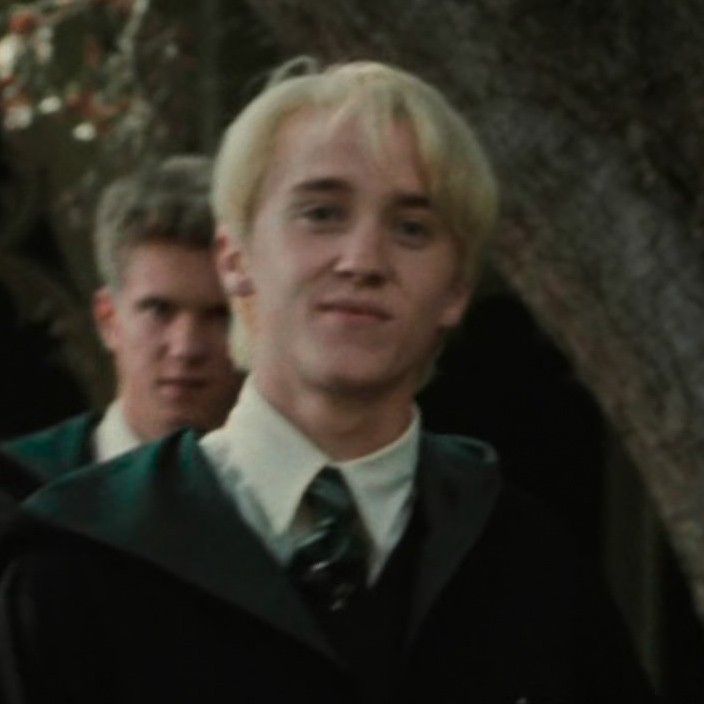 Draco Malfoy Character | AI Chat